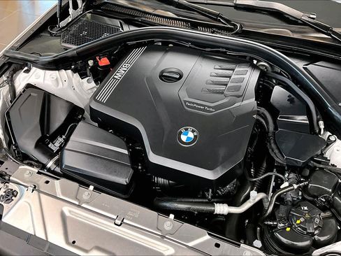 Used 2024 BMW 330i Sedan w/ Premium Package RWD image 31