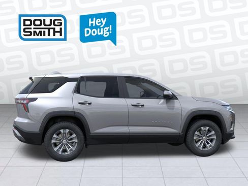 New 2026 Chevrolet Equinox LT w/ Safety and Technology Package FWD image 5