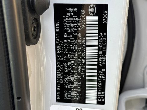 Used 2024 Toyota Camry LE image 24