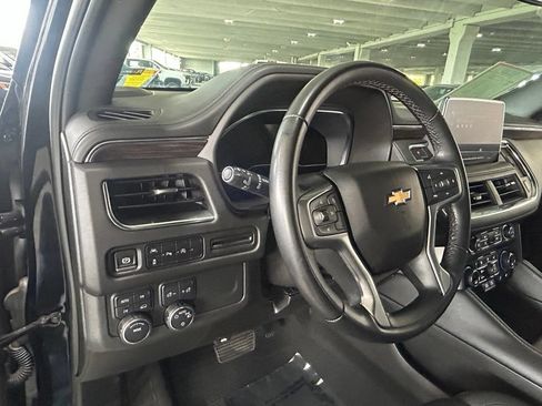 Used 2024 Chevrolet Suburban LT AWD/4WD image 19