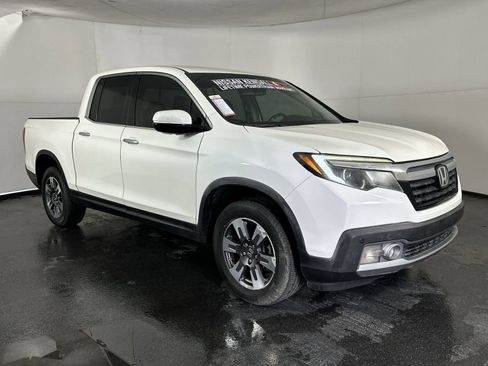 Used 2019 Honda Ridgeline RTL-E image 2