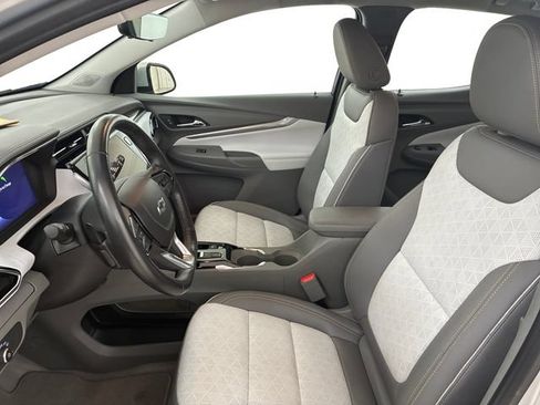 Certified 2022 Chevrolet Bolt EUV Premier FWD image 11
