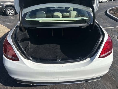 Used 2015 Mercedes-Benz C 300 4MATIC Sedan image 12