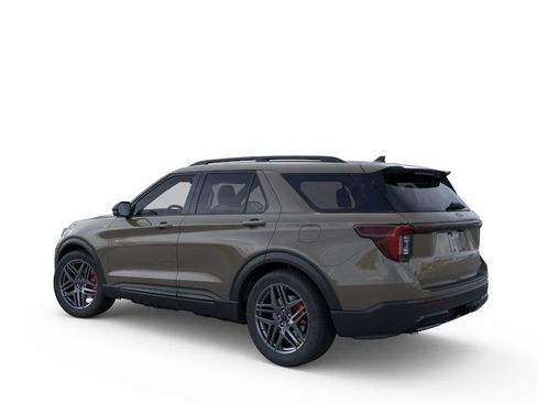 New 2026 Ford Explorer ST-Line w/ ST-Line Street Pack image 5