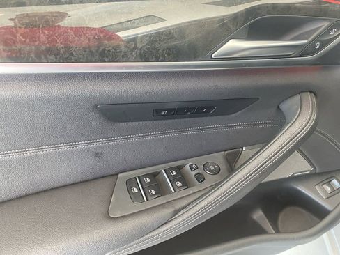 Used 2021 BMW 540i xDrive w/ Premium Package image 12