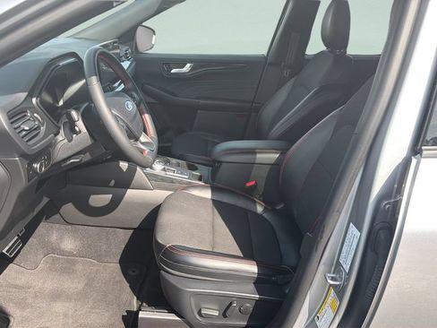 Certified 2024 Ford Escape ST-Line w/ Tech Pack #1 AWD/4WD image 5