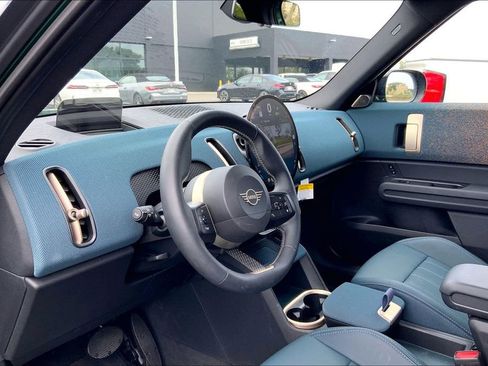 Certified 2025 MINI Cooper Countryman S w/ Comfort Package Max AWD/4WD image 15
