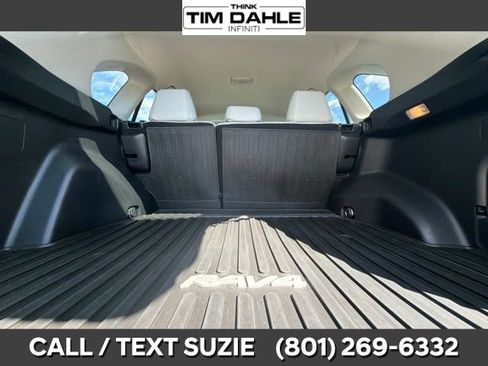 Used 2020 Toyota RAV4 XLE w/ XLE Grade Weather Package AWD/4WD image 15