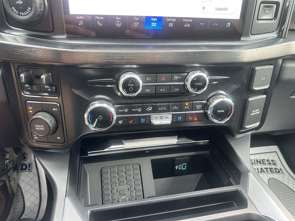 Used 2025 Ford F250 Lariat w/ Lariat Ultimate Package AWD/4WD image 29