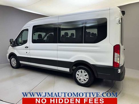 Used 2023 Ford Transit 350 XLT image 3