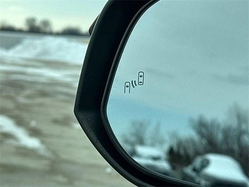 Used 2017 Toyota RAV4 XLE image 17