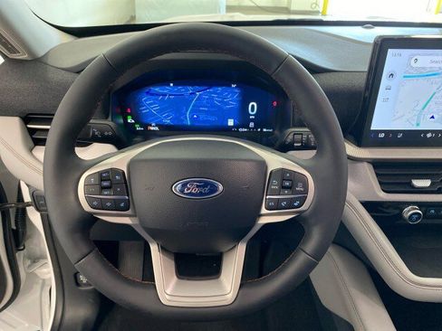 New 2025 Ford Explorer Active w/ Active Comfort Package image 42