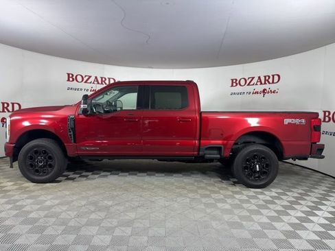 Certified 2025 Ford F250 Lariat w/ Black Appearance Package image 5