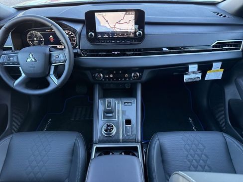 New 2025 Mitsubishi Outlander SEL Black Edition image 21