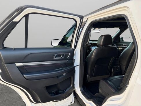 Used 2017 Ford Explorer Sport AWD/4WD image 14