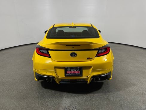 New 2026 Toyota GR86 YUZU Limited image 4