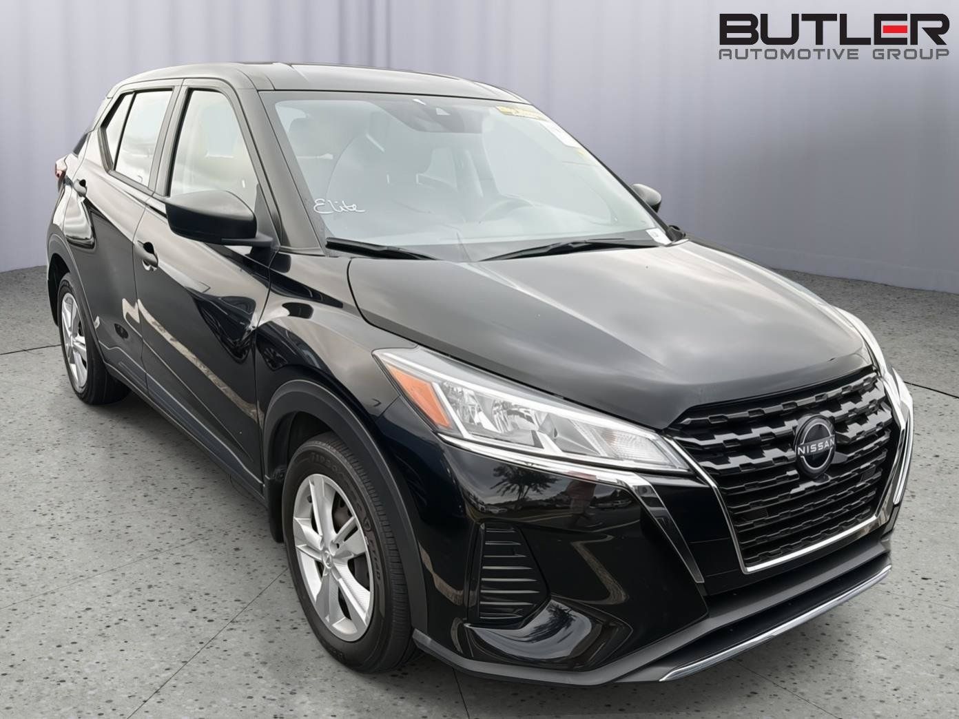 Used 2024 Nissan Kicks S FWD image 5