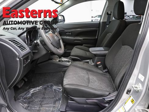 Used 2021 Mitsubishi Outlander Sport ES FWD image 14