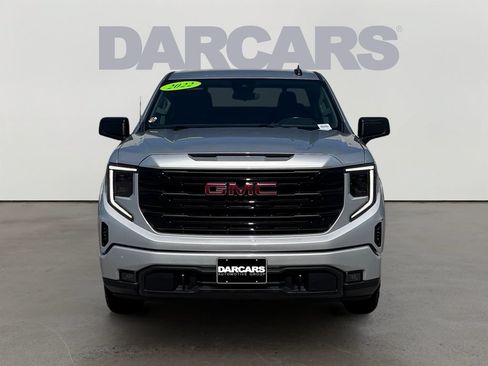 Used 2022 GMC Sierra 1500 Elevation AWD/4WD image 2