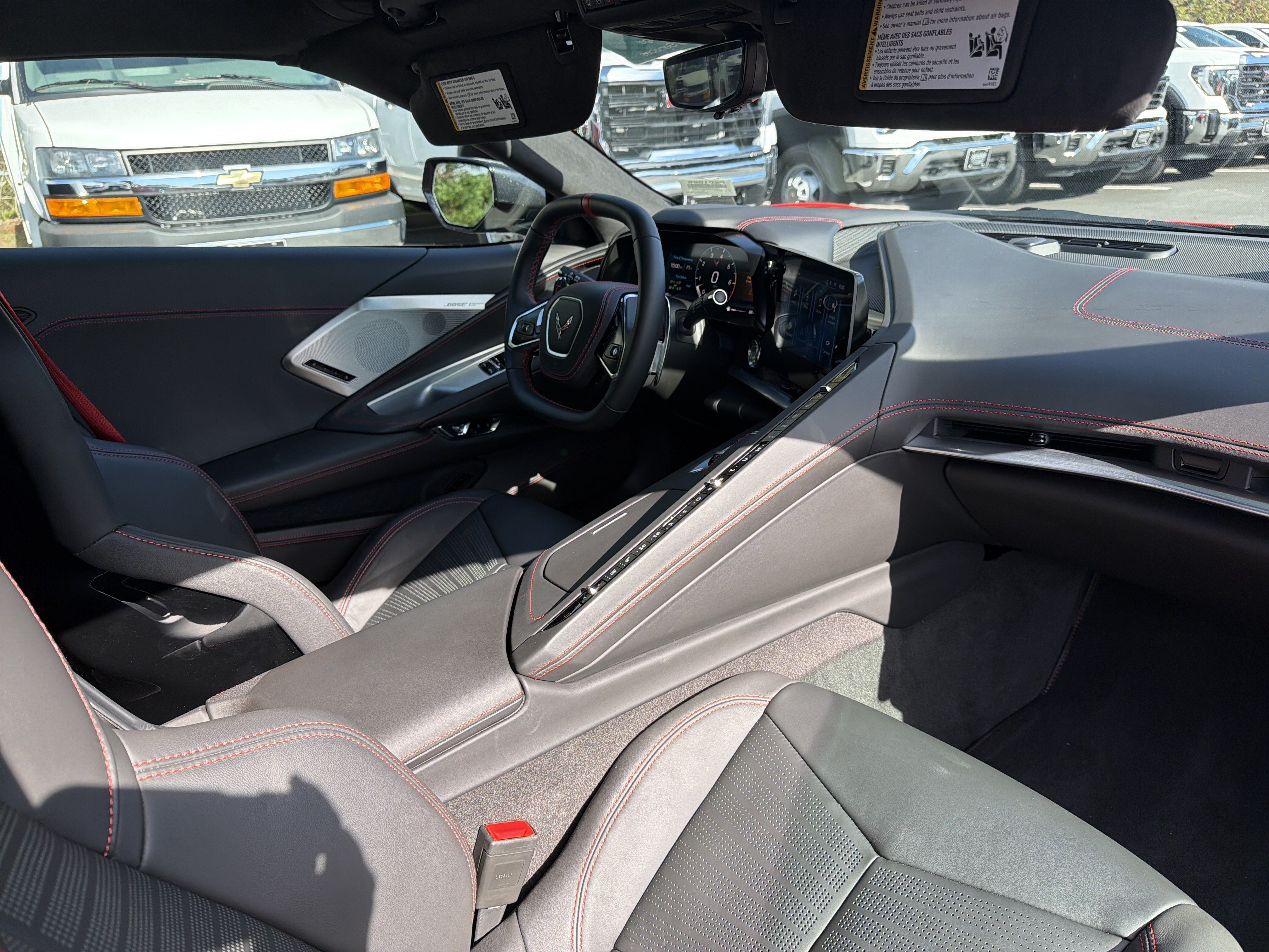 Used 2024 Chevrolet Corvette Stingray Premium Cpe w/ Z51 Performance Package RWD image 33