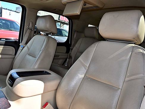 Used 2013 GMC Yukon Denali image 18