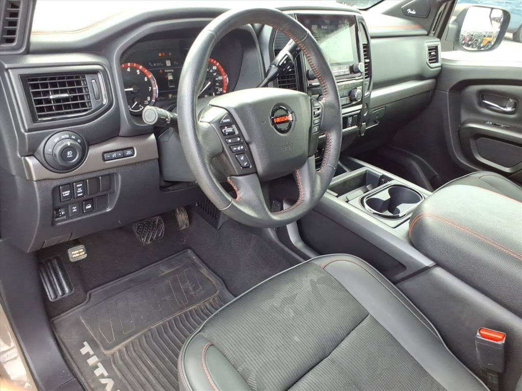 Used 2020 Nissan Titan PRO-4X w/ Pro-4x Utility Package AWD/4WD image 12