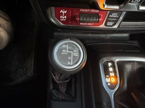 Used 2022 Jeep Gladiator Rubicon w/ LED Lighting Group image 22