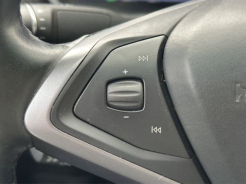 Used 2020 Tesla Model X Performance image 31