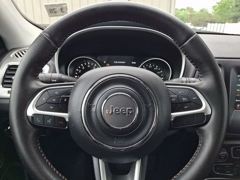 Used 2021 Jeep Compass Latitude w/ Convenience Group AWD/4WD image 18