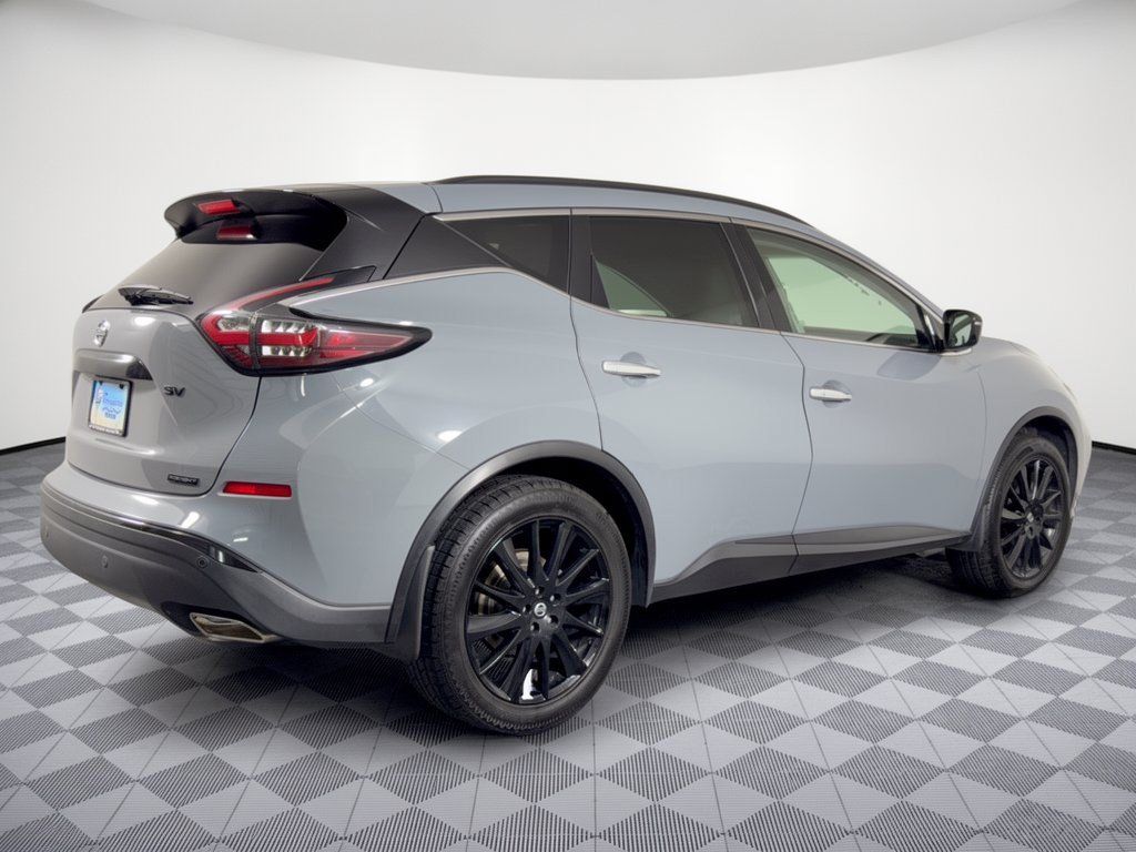 Used 2022 Nissan Murano SV w/ SV Midnight Edition Package FWD image 9