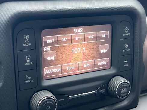 Used 2021 Jeep Gladiator Sport w/ Auxiliary Switch Group image 14