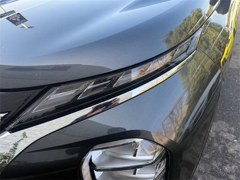 New 2026 Mitsubishi Outlander SE image 32