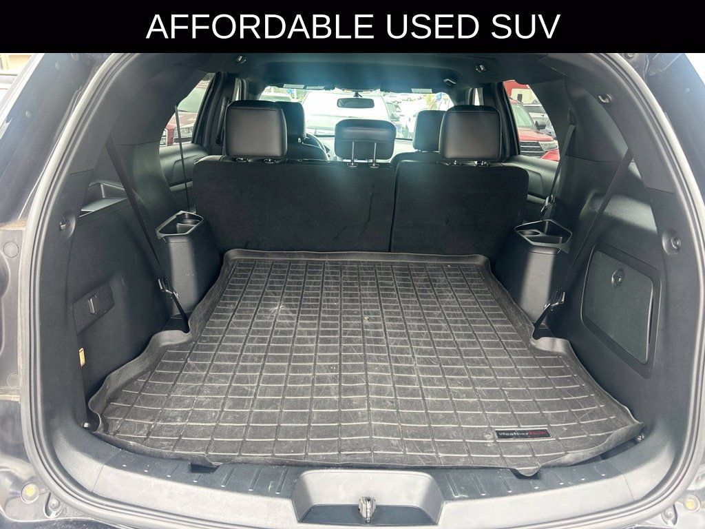 Used 2019 Ford Explorer XLT w/ Equipment Group 202A AWD/4WD image 6