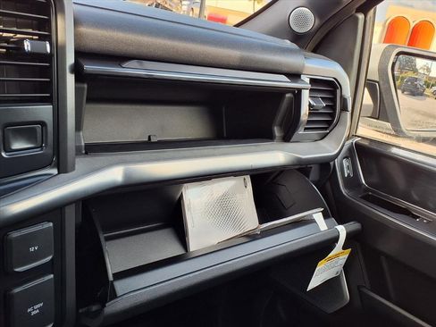 Used 2024 Ford F150 Lariat w/ Equipment Group 502A High image 40