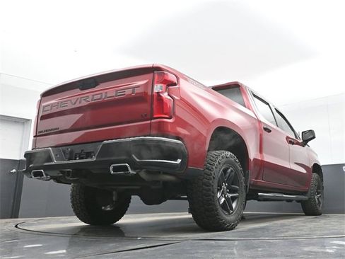 Used 2021 Chevrolet Silverado 1500 LT Trail Boss w/ Convenience Package II image 28