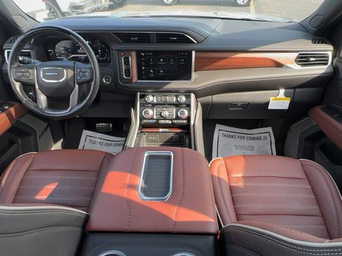 Certified 2023 GMC Yukon XL Denali Ultimate AWD/4WD image 15