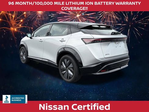 Used 2023 Nissan Ariya AWD image 3