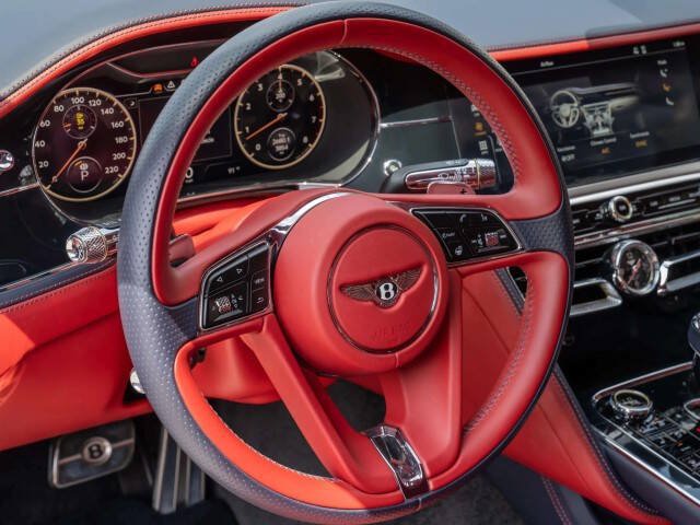 Used 2020 Bentley Flying Spur W12 AWD/4WD image 21