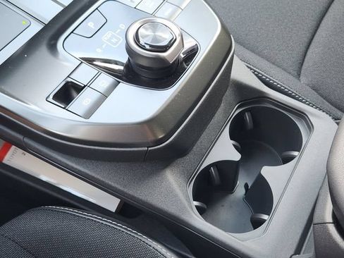 New 2026 Toyota C-HR AWD/4WD image 18