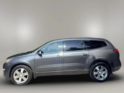 Used 2014 Chevrolet Traverse LTZ FWD image 5