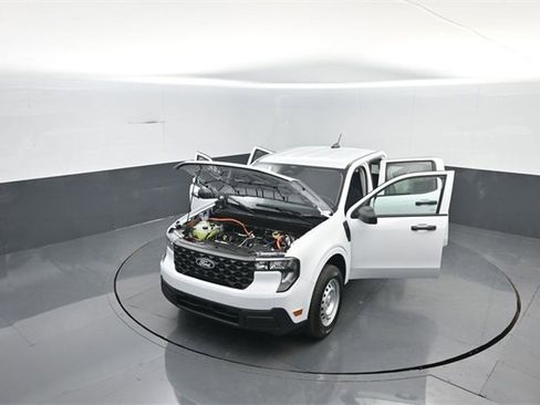 New 2026 Ford Maverick XL image 38