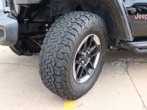 Used 2019 Jeep Wrangler Unlimited Rubicon image 20