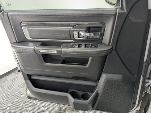 Used 2014 RAM 1500 Limited image 17