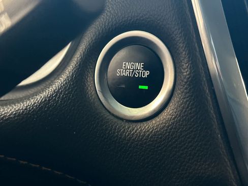 Used 2020 Chevrolet Traverse LS FWD image 24