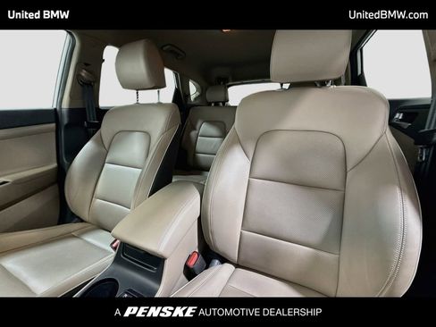Used 2021 Hyundai Tucson Limited AWD/4WD image 5