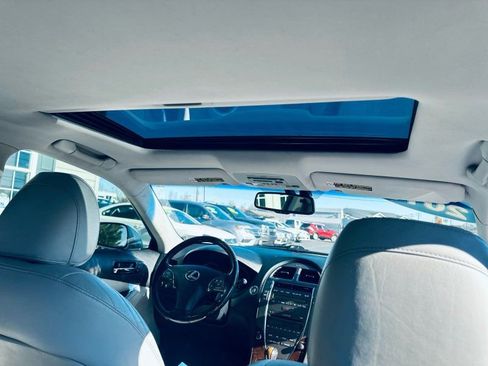 Used 2011 Lexus ES 350 image 12