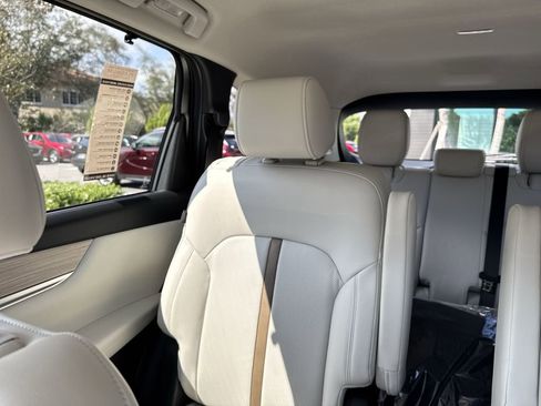 New 2026 MAZDA CX-90 3.3 Turbo w/ Premium Plus Pkg image 18