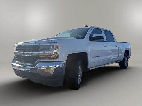 Used 2017 Chevrolet Silverado 1500 LT w/ LT Fleet Plus Package AWD/4WD image 3
