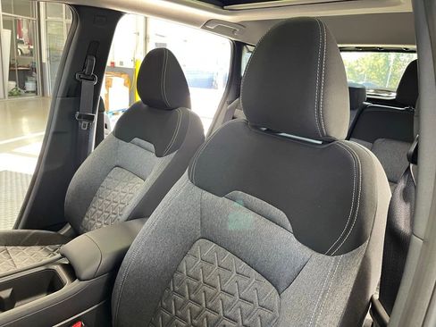 New 2026 Nissan Kicks SV w/ SV Premium Package FWD image 15