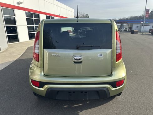 Used 2013 Kia Soul + image 7